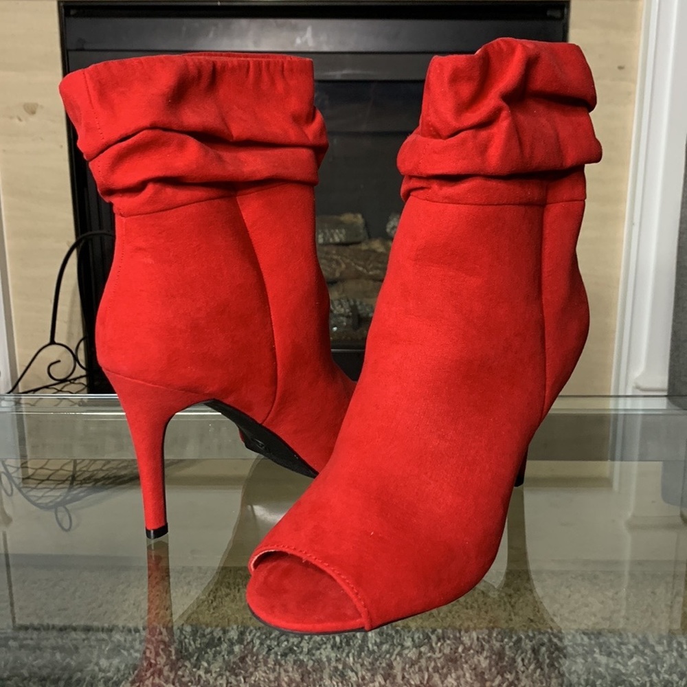 Material Girl Red Mpetra Open Toe Booties, 8.5